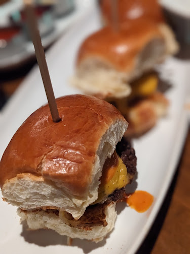 Comentarii opinii despre JOEY Yorkdale