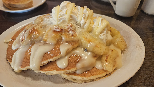 222 Mapleview Dr W #7, Barrie, ON L4N 9E7