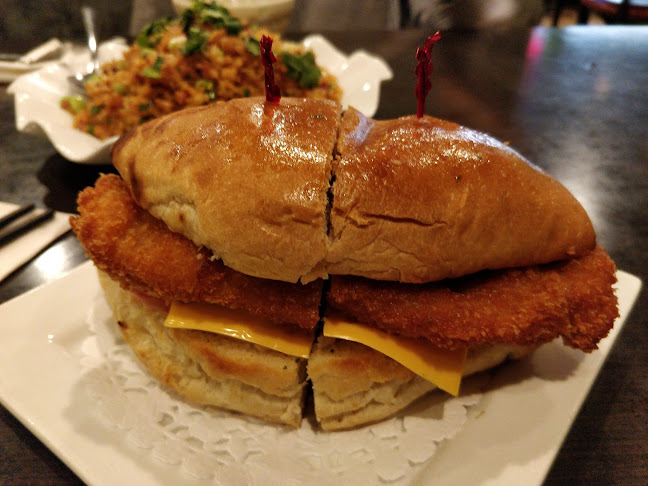 Golden Horse Restaurant 澳門街