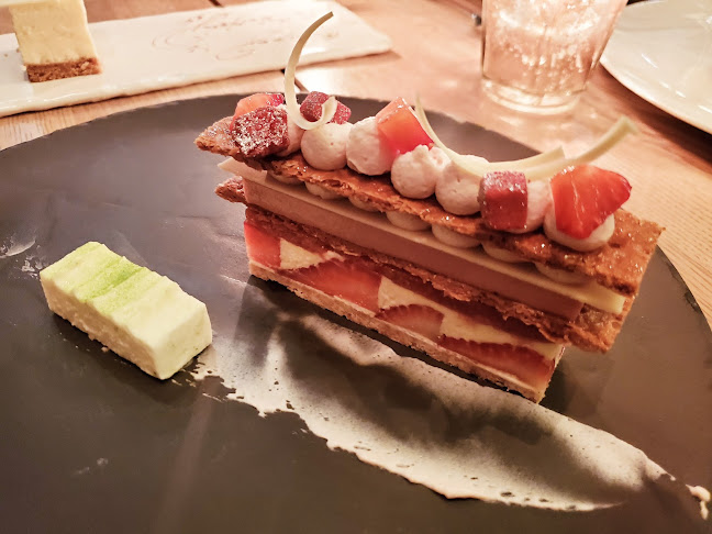 Boulevard Kitchen & Oyster Bar - Vancouver