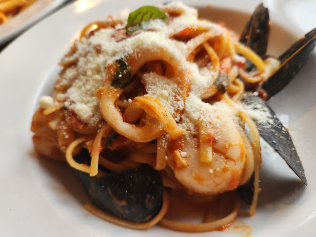 La Vecchia Restaurant Uptown - Toronto