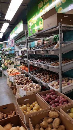 Phil's Place - Fruit and Vegetables - Toronto