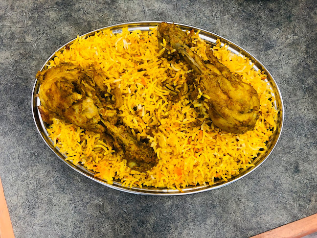 34 Cedar Pointe Dr, Barrie, ON L4N 5R7