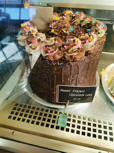 Comentarii opinii despre QV Cafe & Bakery