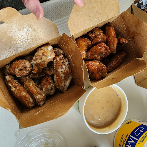 Bridges Ale House & Eatery, Bridges Liquor Store - Saskatoon