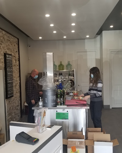 906 Wilson Ave, North York, ON M3K 1E6