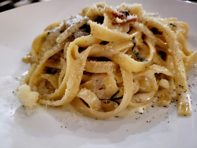 Opinii despre Casa Domenico în Kingston - Hospitality and gastronomy