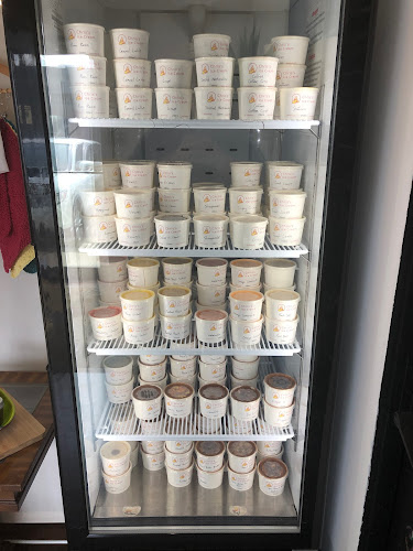 Comentarii opinii despre Chris's Ice Cream