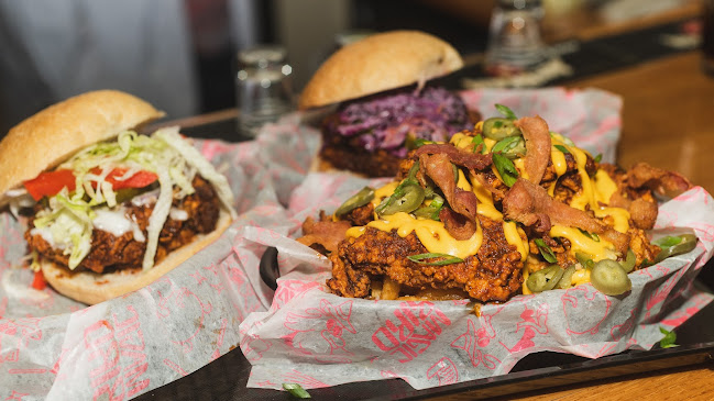 61 Sherbrook St, Winnipeg, MB R3C 2B3