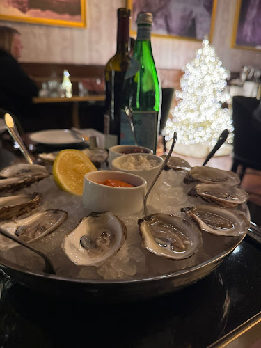 Q AT THE FAIRMONT EMPRESS - Victoria