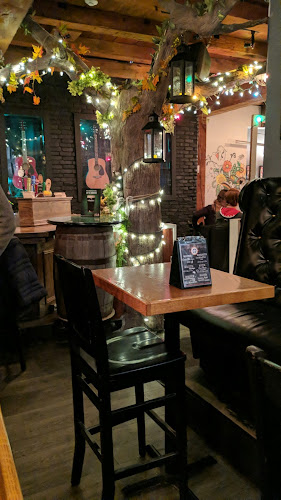 91 Wyndham St N, Guelph, ON N1H 4E8