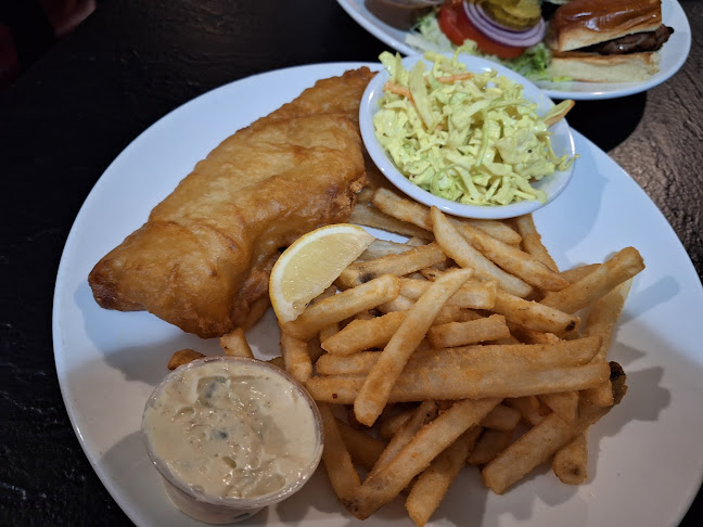 Willie Stouts Pub and Grill - Hospitality and gastronomy