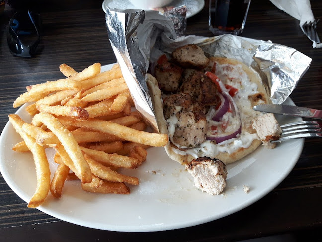 Opinii despre John's Family Restaurant în Brampton - Hospitality and gastronomy