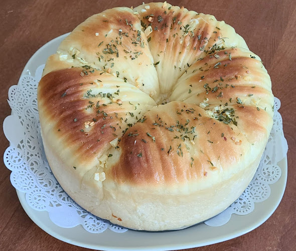 Gika Bakery 糠包 - Hospitality and gastronomy