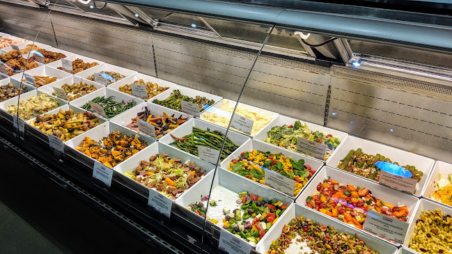 Comentarii opinii despre McEwan Fine Foods (Don Mills)