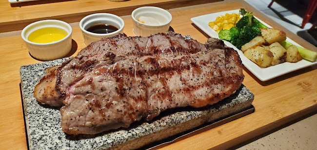 173 King St E, Hamilton, ON L8N 1B3