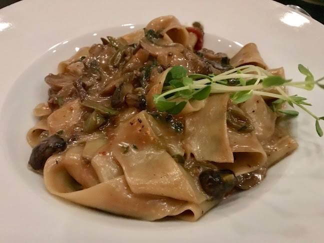 903 Brookdale Ave, Cornwall, ON K6J 4P3