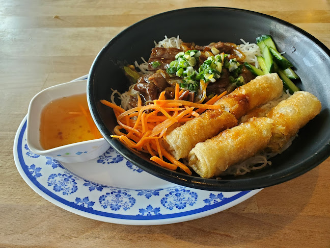 2105 8 St E #2, Saskatoon, SK S7H 0T8