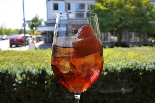 Opinii despre Bufala Kerrisdale în Vancouver - Hospitality and gastronomy