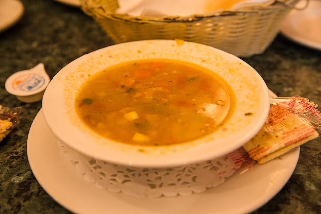 1035 Eglinton Ave E, Mississauga, ON L4W 1K4