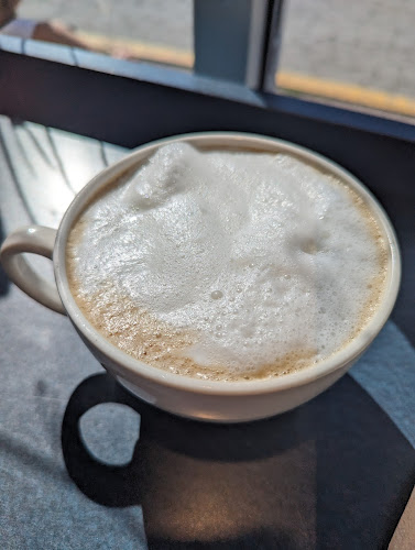 Comentarii opinii despre Cravings Coffee