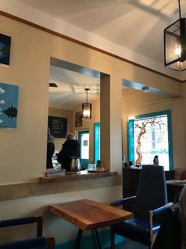 4480 Happy Valley Rd, Victoria, BC V9C 3Z3