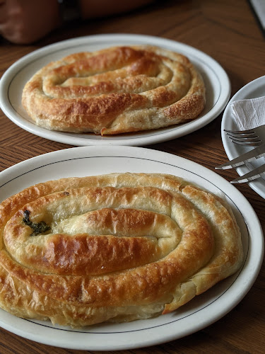 Comentarii opinii despre Berina's Specialty Grill & Restaurant