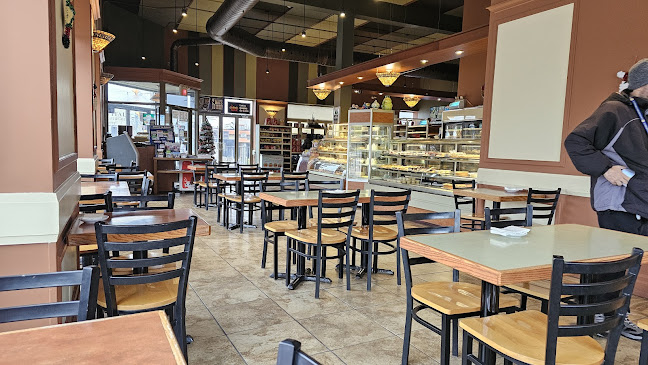 1492 St Clair Ave W, Toronto, ON M6E 4S3