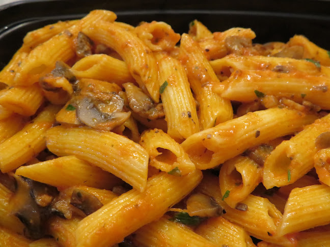 1028 Ridgeway Ave, Coquitlam, BC V3J 1S5