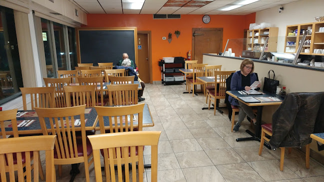 5709 Tecumseh Rd E, Windsor, ON N8T 1E1