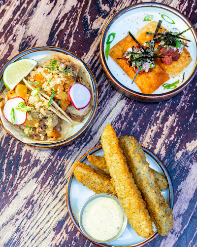 St. James Corner Restaurant & Irish Pub