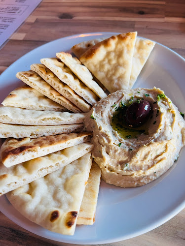 425 University Ave, Waterloo, ON N2K 1K2