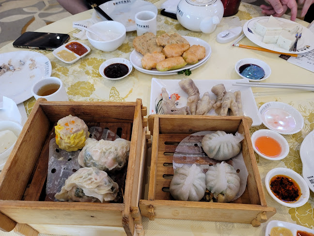 Comentarii opinii despre New Century Restaurant