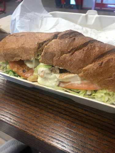 Comentarii opinii despre Firehouse Subs Wonderland North