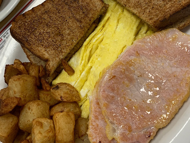 619 Pitt St, Cornwall, ON K6J 3R8