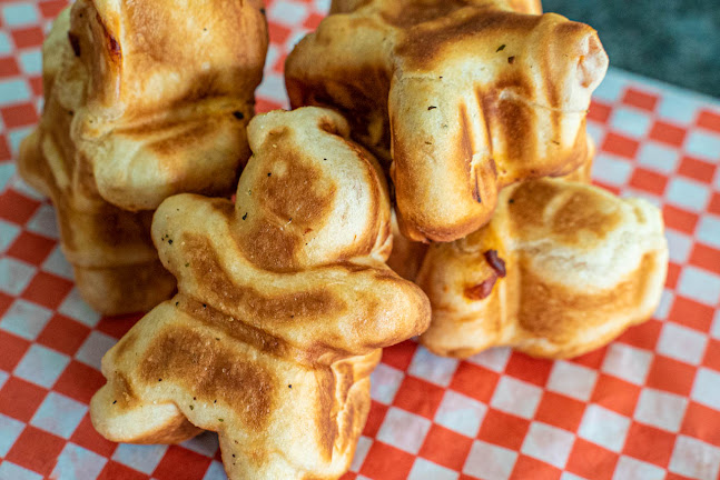 5920 Turney Dr, Mississauga, ON L5M 2R8