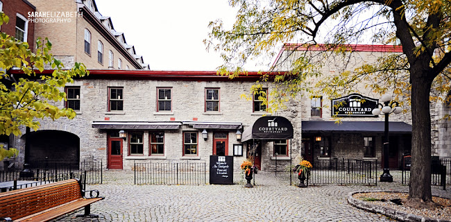 Comentarii opinii despre Courtyard Restaurant