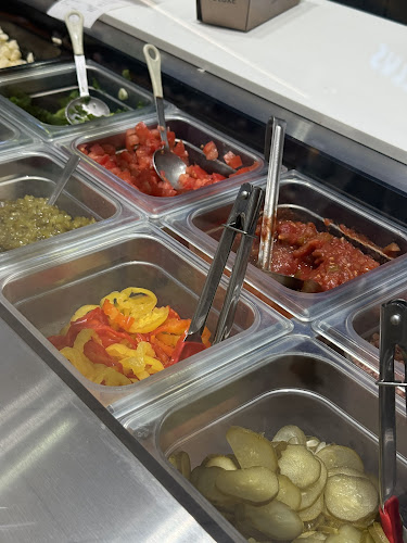 New York Fries Markville Mall - Hospitality and gastronomy