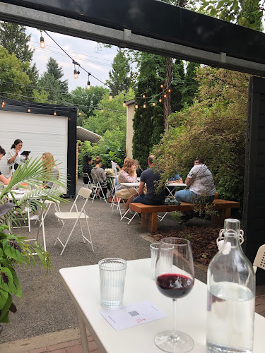 9616 Whyte Ave NW, Edmonton, AB T6C 1A1