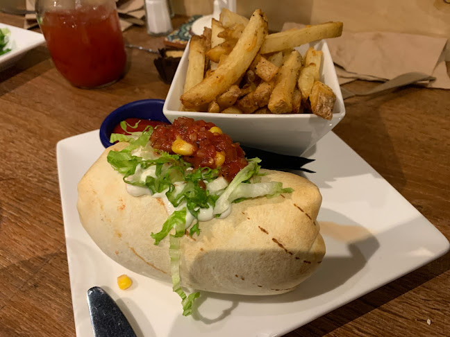 Comentarii opinii despre SoCal Restaurant & Lounge