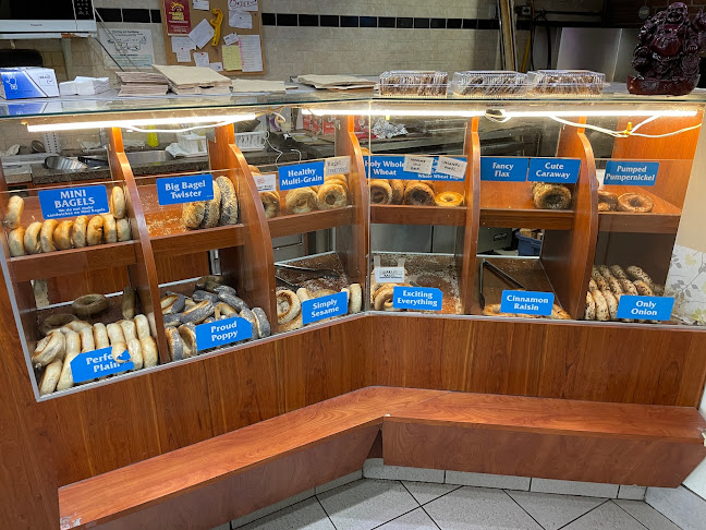 Opinii despre Old Bagel House în Mississauga - Hospitality and gastronomy