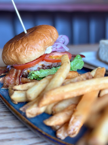 20811 Fraser Hwy Unit 5, Langley, BC V3A 0B6