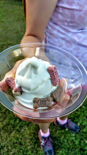 949 Henderson Hwy, Winnipeg, MB R2K 2M3