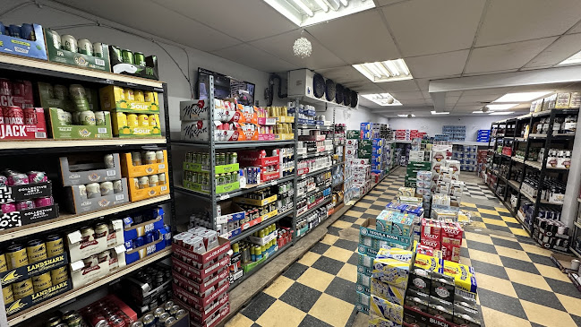 Opinii despre LCBO Convenience Outlet în Hamilton - Hospitality and gastronomy