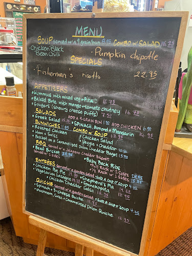 Opinii despre Vi's For Pies în Edmonton - Hospitality and gastronomy