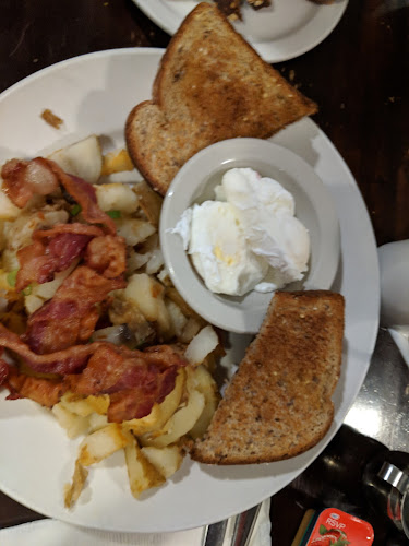 Nelly's Grill - Hospitality and gastronomy