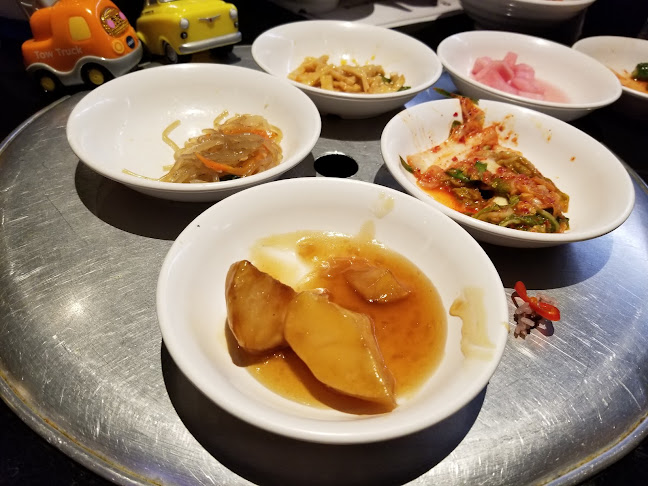 9625 Yonge St, Richmond Hill, ON L4C 1V6