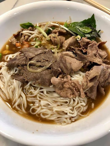 Opinii despre Huong Lan Vietnamese Restaurant în Nanaimo - Hospitality and gastronomy