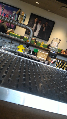 6301 Silver Dart Dr, Toronto, ON L4V 1R9