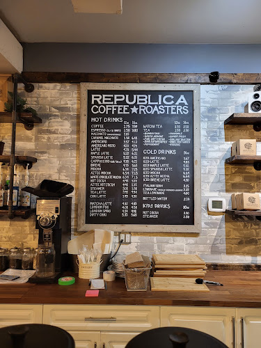 Republica Coffee Roasters Cloverdale - Surrey